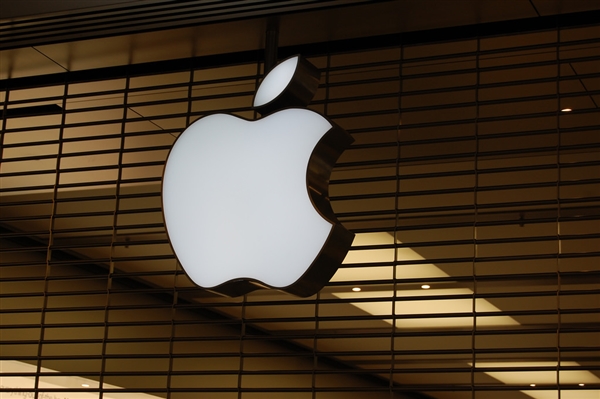 iPadOS 26生产力迎来史诗级升级：iPad终于站起来了